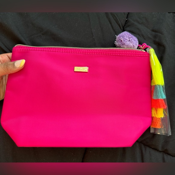 Tarte Makeup Bag - Picture 1 of 6